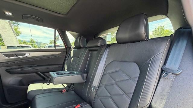 2024 Volkswagen Atlas Cross Sport SE 4Motion
