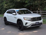 2023 Atlas Cross Sport Thumbnail 3