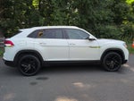 2023 Atlas Cross Sport Thumbnail 4