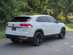 2023 Atlas Cross Sport Thumbnail 5