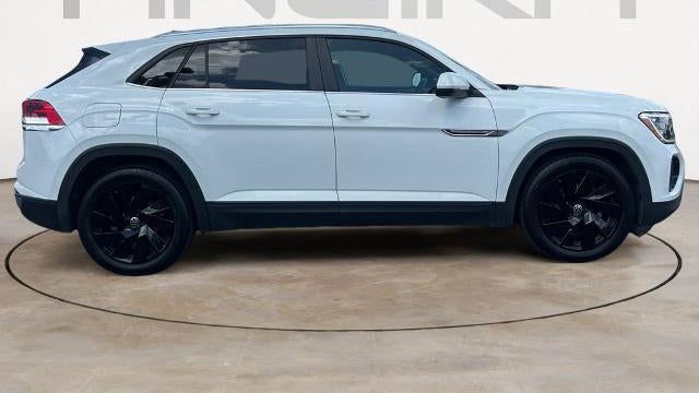 2024 Volkswagen Atlas Cross Sport SE 4Motion