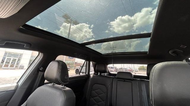 2024 Volkswagen Atlas Cross Sport SE 4Motion