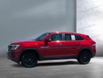 2024 Atlas Cross Sport Thumbnail 3