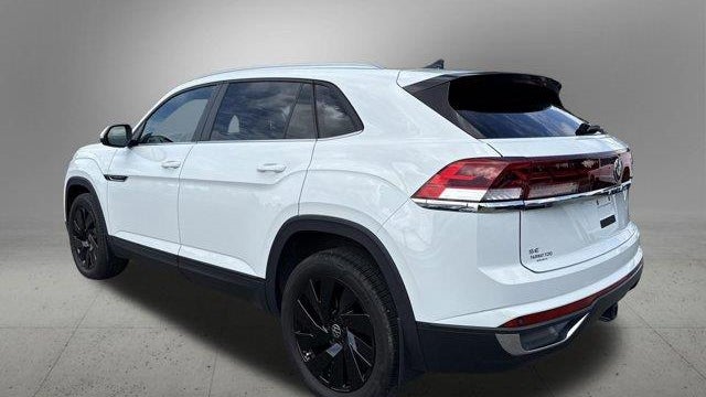 2025 Volkswagen Atlas Cross Sport SE 4Motion