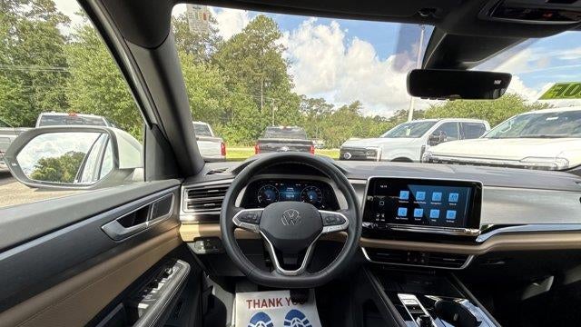 2025 Volkswagen Atlas Cross Sport SE 4Motion