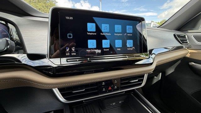 2025 Volkswagen Atlas Cross Sport SE 4Motion