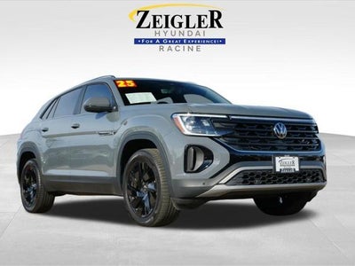 2025 Volkswagen Atlas Cross Sport AWD SE 4motion 4DR SUV W/Technology