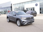2022 Atlas Cross Sport Thumbnail 1