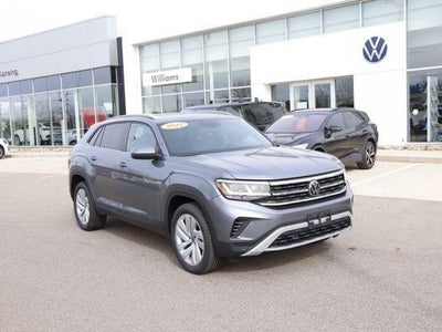 Photo of a 2022 Volkswagen Atlas Cross Sport AWD V6 SE 4motion 4DR SUV W/Technology for sale