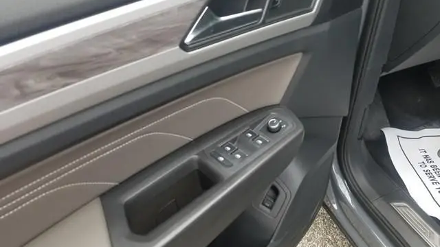 2023 Volkswagen Atlas Cross Sport V6 SE 4Motion