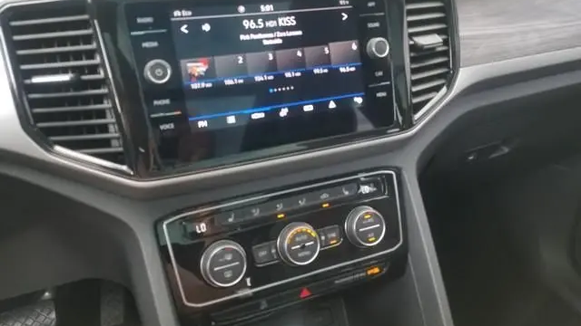2023 Volkswagen Atlas Cross Sport V6 SE 4Motion