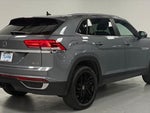 2022 Atlas Cross Sport Thumbnail 3
