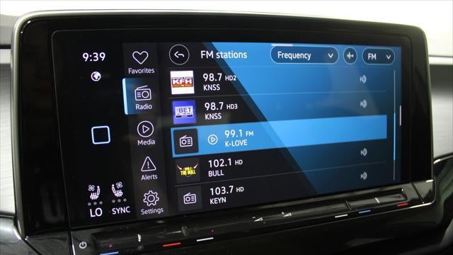 2025 Volkswagen Atlas Cross Sport SE 4Motion