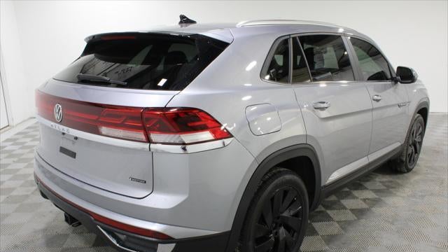 2025 Volkswagen Atlas Cross Sport SE 4Motion