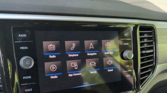 2023 Volkswagen Atlas Cross Sport V6 SE 4Motion