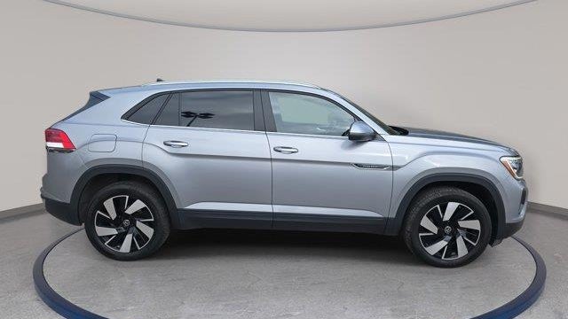 2024 Volkswagen Atlas Cross Sport SE 4Motion