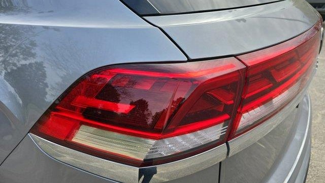 2024 Volkswagen Atlas Cross Sport SE 4Motion