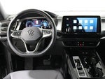 2024 Atlas Cross Sport Thumbnail 2