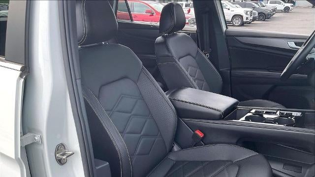 2025 Volkswagen Atlas Cross Sport SE 4Motion