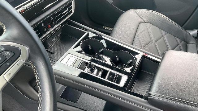 2025 Volkswagen Atlas Cross Sport SE 4Motion