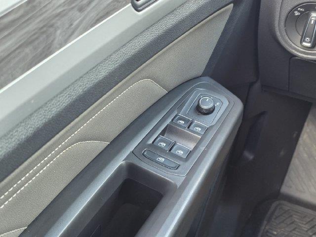 2023 Volkswagen Atlas - $19,200