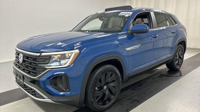 2025 Volkswagen Atlas Cross Sport SE 4Motion