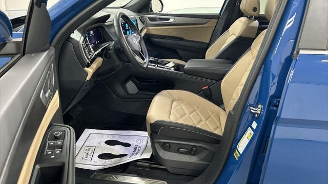 2025 Volkswagen Atlas Cross Sport SE 4Motion