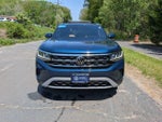 2023 Atlas Cross Sport Thumbnail 3