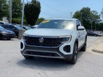 2024 Atlas Cross Sport Thumbnail 3