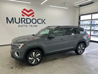 2026 Volkswagen Atlas with Pure Gray Exterior