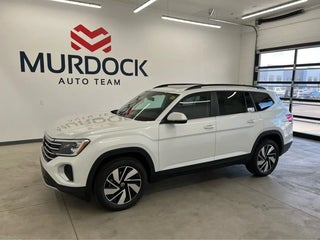 2026 Volkswagen Atlas with Opal White Pearl Exterior