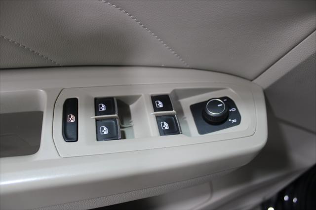 2022 Volkswagen Atlas - $29,998