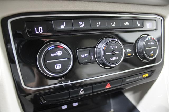 2022 Volkswagen Atlas - $29,998
