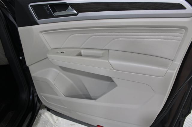 2022 Volkswagen Atlas - $29,998