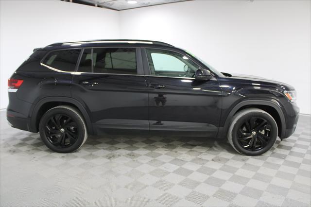 2022 Volkswagen Atlas - $29,998