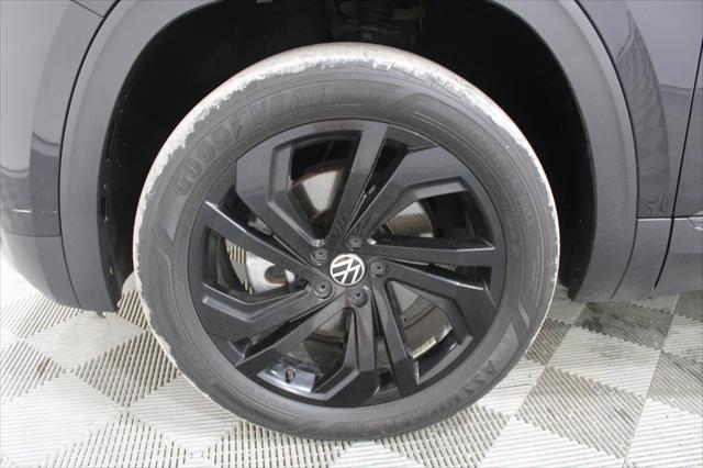 2022 Volkswagen Atlas - $29,998