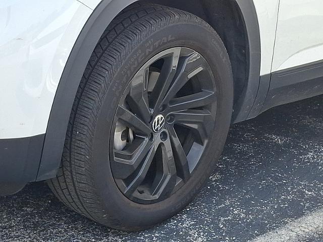 2022 Volkswagen Atlas - $21,759