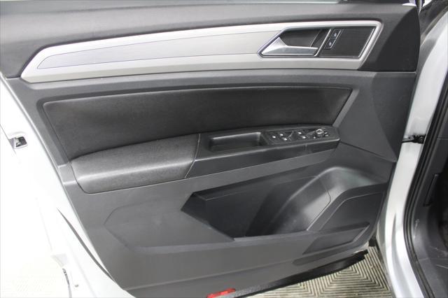2018 Volkswagen Atlas - $17,992
