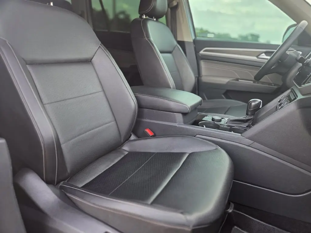 2022 Volkswagen Atlas - $20,577
