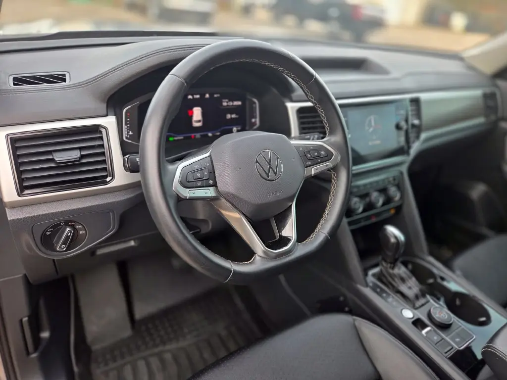 2022 Volkswagen Atlas - $20,577