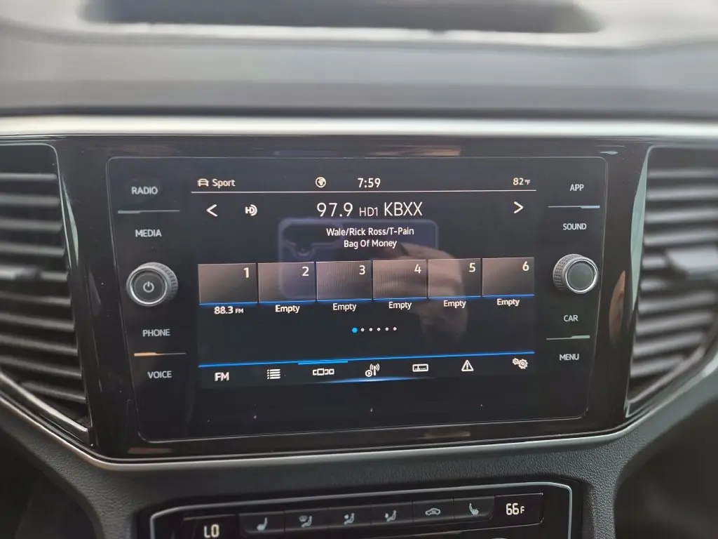 2022 Volkswagen Atlas - $20,577