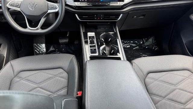 2024 Volkswagen Atlas SE 4Motion