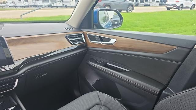 2025 Volkswagen Atlas SE 4Motion