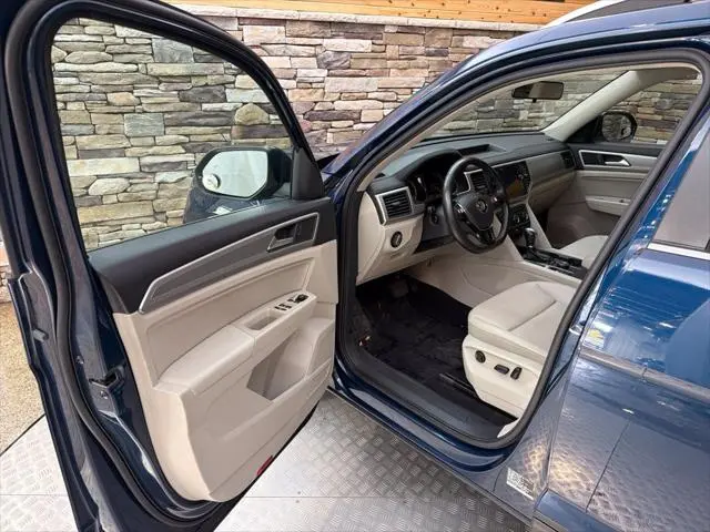 2018 Volkswagen Atlas - $16,399