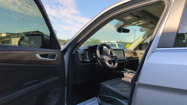 2024 Volkswagen Atlas SE 4Motion