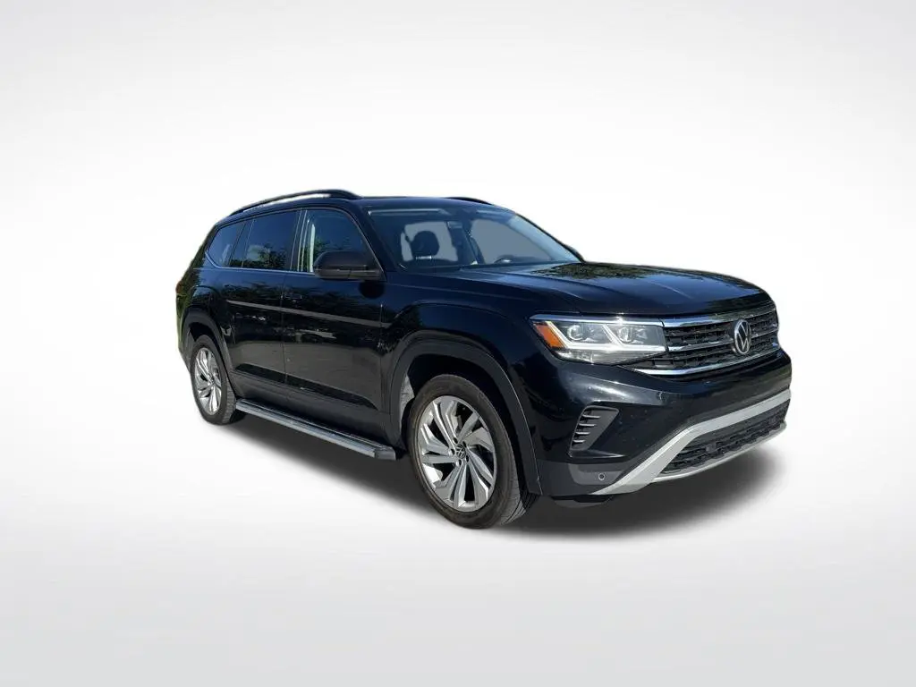 2022 Volkswagen Atlas - $15,235