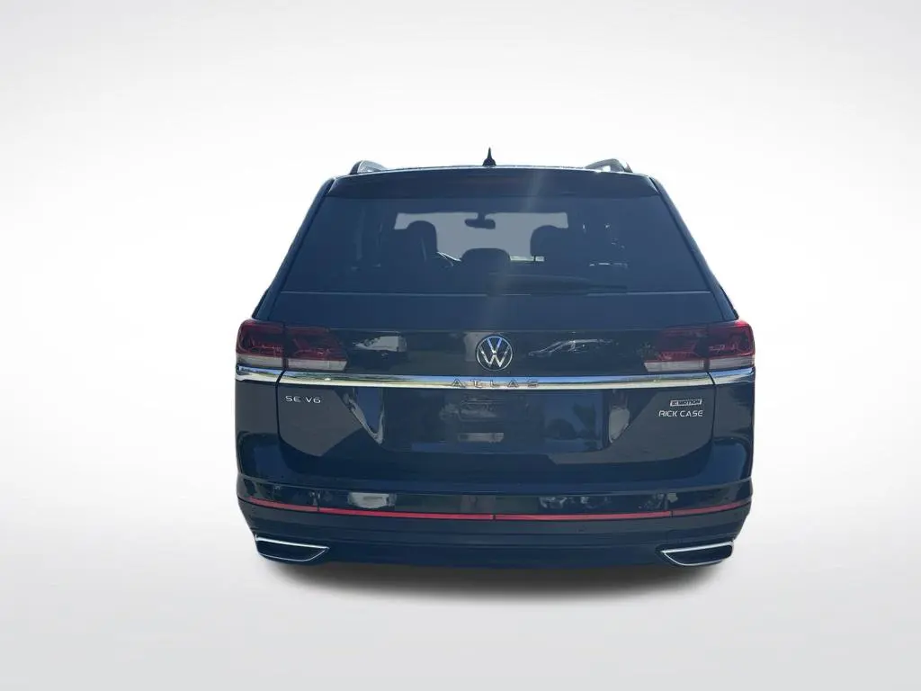 2022 Volkswagen Atlas - $15,235