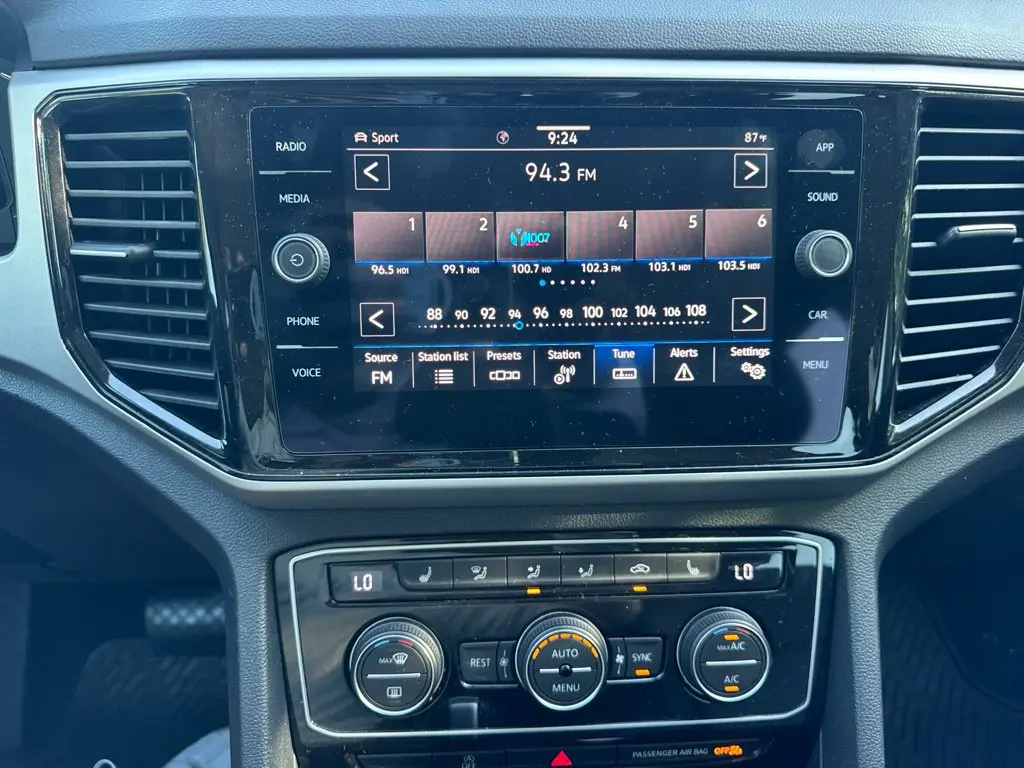 2022 Volkswagen Atlas - $15,235