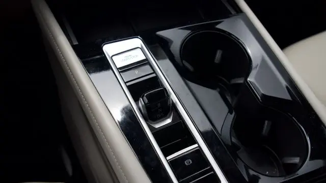 2024 Volkswagen Atlas SE 4Motion