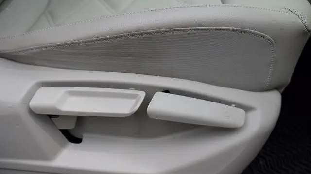 2024 Volkswagen Atlas SE 4Motion